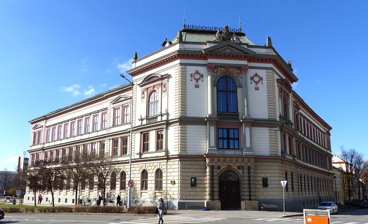 Gymnázium Kroměříž